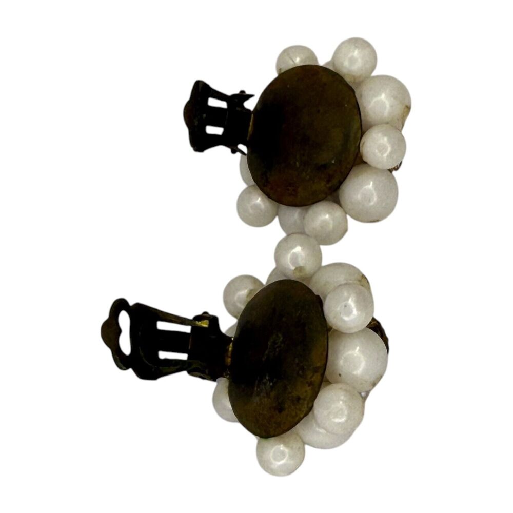 Vintage White Pearl Bead & Faceted Stone Cluster Clip-On Earrings Womens Jewelry - Picture 3 of 5